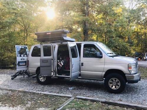 Adventure Ford Econoline